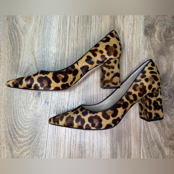 Leopard Print Block Heel Pumps - Picture 5 of 6